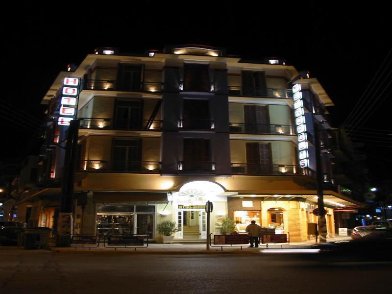 Metropolis Hotel เซเรส ภายนอก รูปภาพ